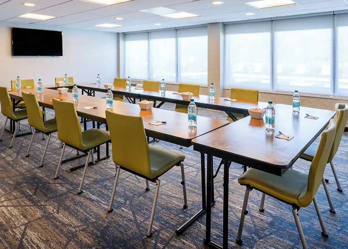 Holiday Inn Express & Suites Ft. Washington - Philadelphia By Ihg